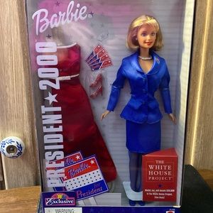 Barbie President 2000 White House Project. Mattel
